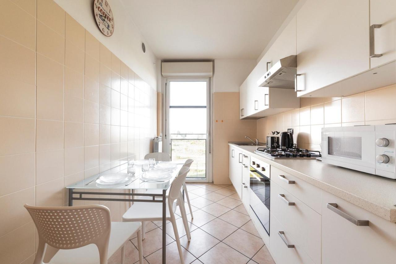 Апартаменты Milano Rogoredo Apt With Terrace! Экстерьер фото
